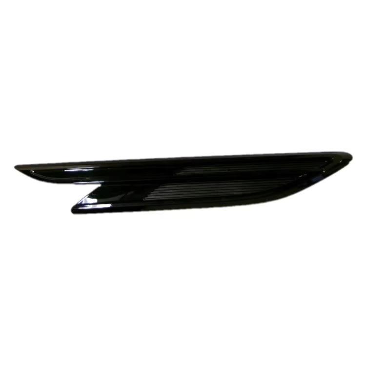 Models 36A821309E and 36A821310E fit 2020 Bentayga fender trims. Bentayga