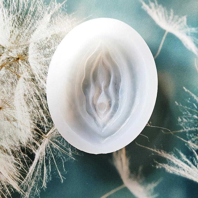 Novelty Women Genital Shape Candy Mold Silicone Mould Tray DIY Mould Tray for Soap Candles Cake Decor Crafts White