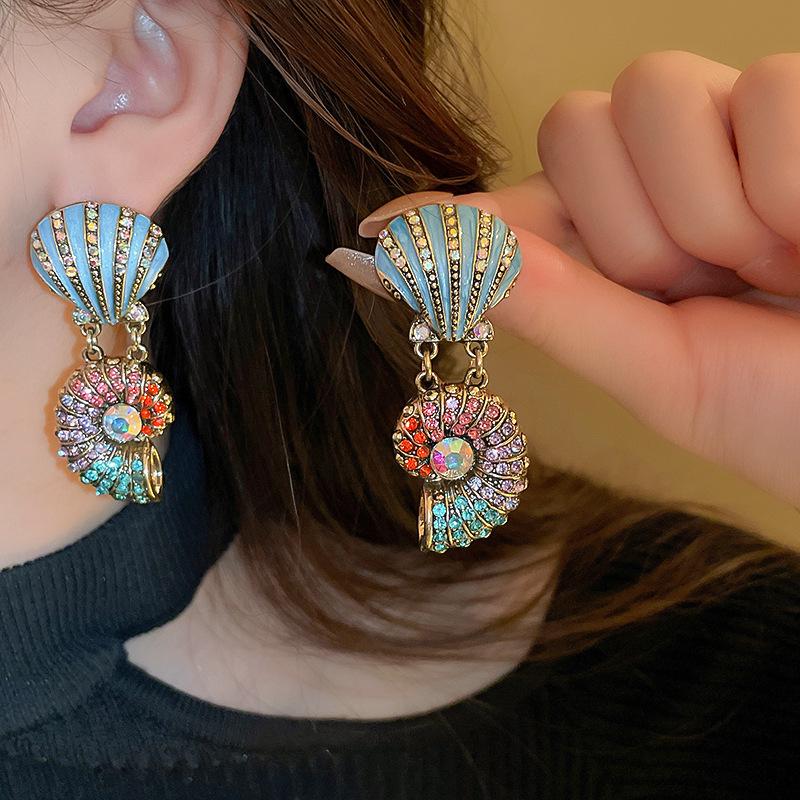 Real Gold-Plated Silver Needle Heart-Shaped Freshwater Pearl Earrings, Vintage Chinese Style