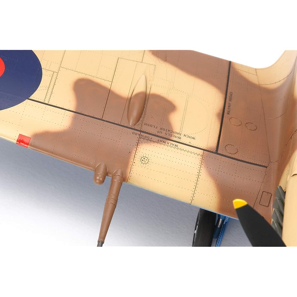 TAMIYA 1/32 Aircraft Series No.20 RAF Supermarine Spitfire Mk.VIII Plastic Model 60320