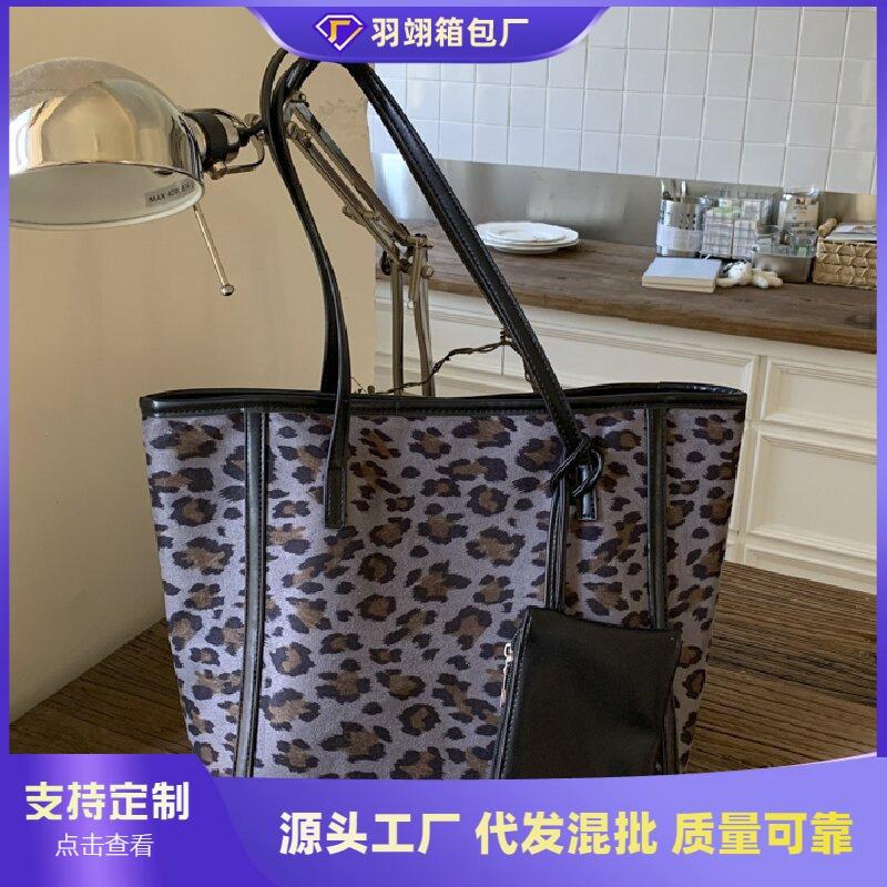 Autumn and winter large-capacity retro leopard print tote bag new fashion shoulder bag portable women's bag