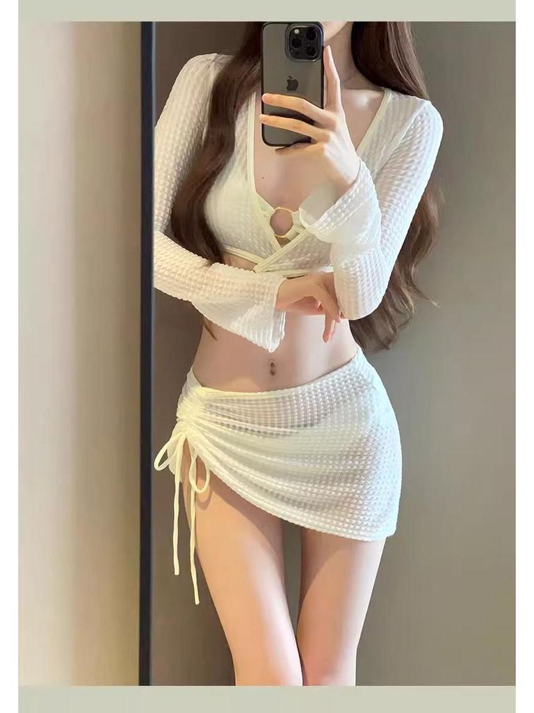 European & American Stylish Split Bikini - Conservative Yet Sexy Women's Swimwear