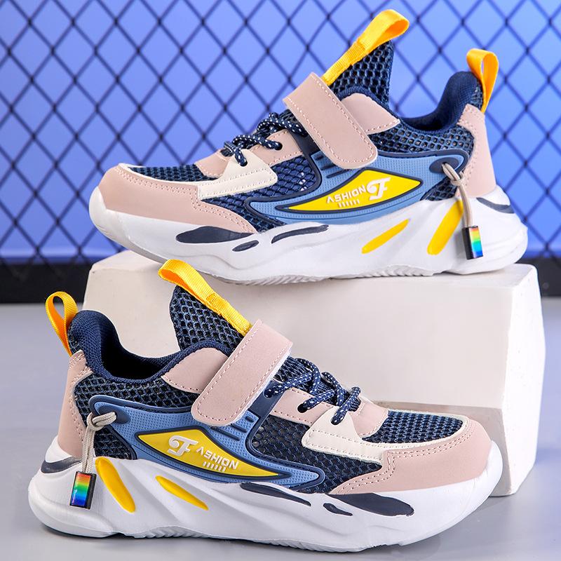 Children s shoes Boys sports shoes Summer boys and girls shoes Medium and older children s breathable mesh primary school students running shoes 26