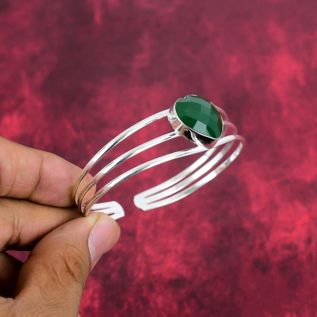 Bransoletka z zielonego onyksu, Bransoletka z biżuterią ze srebra próby 925, Piękna biżuteria z kamieniem szlachetnym onyksu, Prezent na każdą okazję