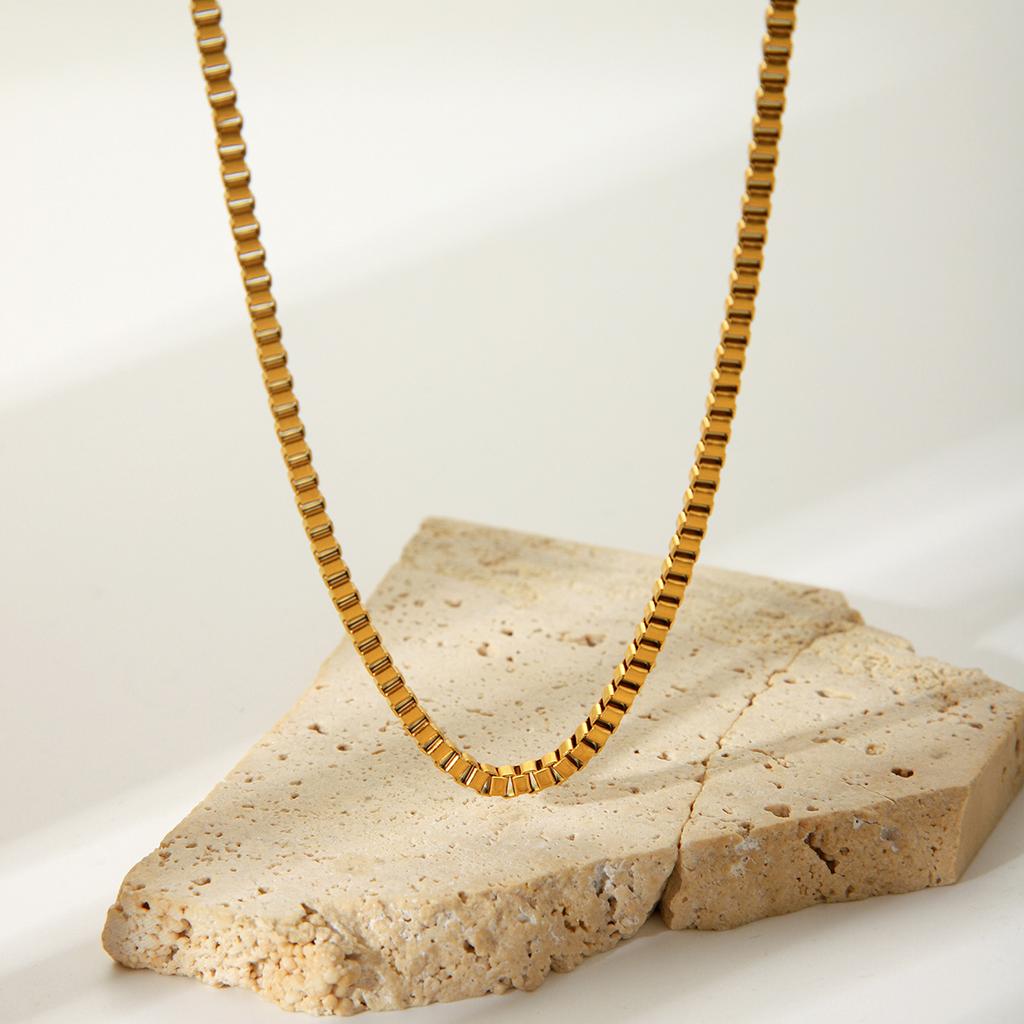 Minimalist Gold-plated Necklace for Women, Western Ins Style Box Chain, Titanium Steel Neck Chain, Fade-resistant