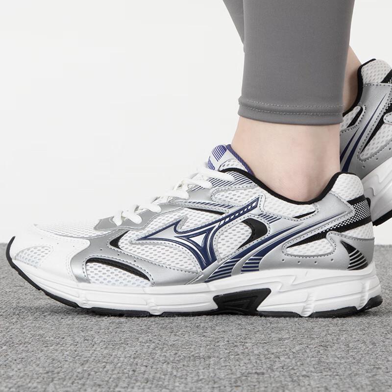 

Mizuno Unisex 7/24 Running Shoes D1GH2229 Series 43 (runs half a size large)