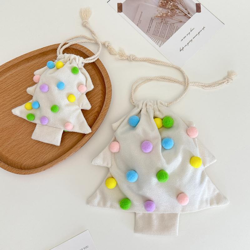 2026 New Atmosphere Christmas Tree Shaped Drawstring Gift Bags Christmas Tree Decoration Gift Bags