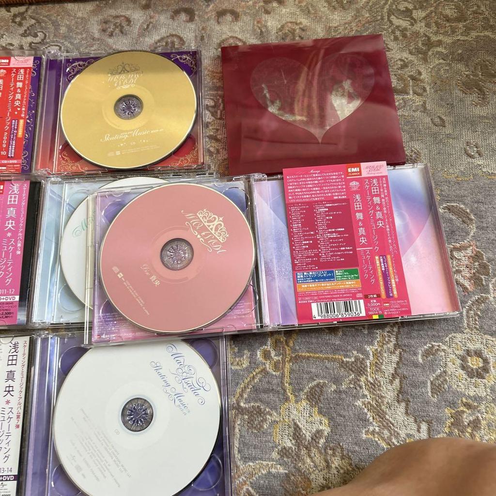 [USED] Mao Asada Skating Music 2011-12 7 Disc Set with DVD