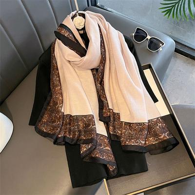 Yeni Bahar Kadın Pamuklu Eşarp Plaj Başörtüsü Şal ve Şallar Lüks Marka Çiçek Kadın Fular Echarpe Tasarımcı Bandana