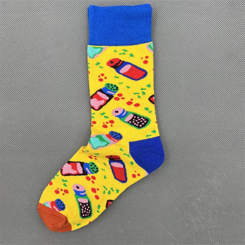 Happy Socks Women's Unisex Combed Cotton Sock Cherry Strawberry