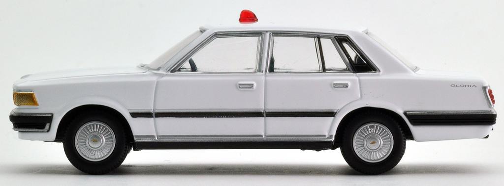 Tomica Limited Vintage Neo Special Investigation Frontline 05 Gloria Completed Product 1/64 LV-NEO (White)