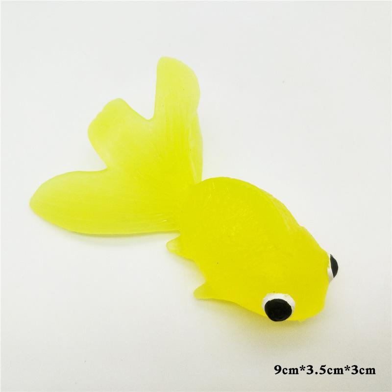 Large Soft Gel Simulation Goldfish Toy for Children - Fake Colorful Fish Model for Catching and Water Play