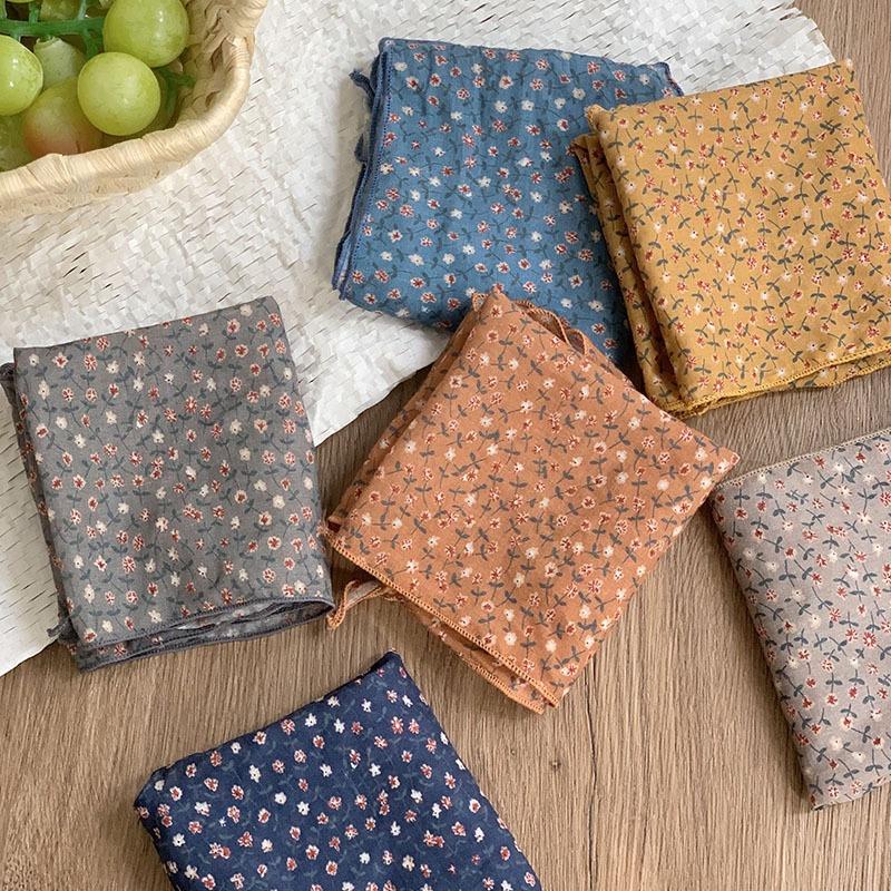 Triangle scarf scarf women's small scarf summer new breathable versatile headscarf summer pastoral headband tied hair streamer tied bag strap