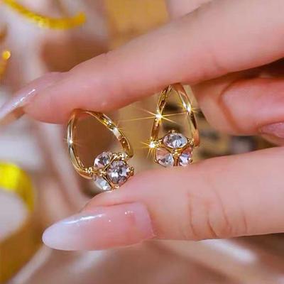 Squisita fibbia per orecchini in zircone: Orecchini di alta qualità alla moda per le donne, bestseller internazionali.