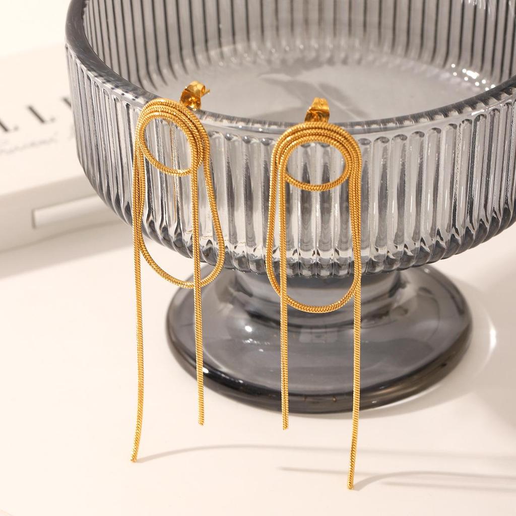 18k Gold Niche Round Tassel Stainless Steel Stud Earrings for Women