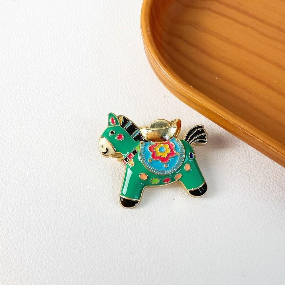 Chinese New Year Enamel Yuanbao Horse Brooch Metal Zinc Zinc Alloy Animal Lapel Pins Zodiac Pony Pin  Friends