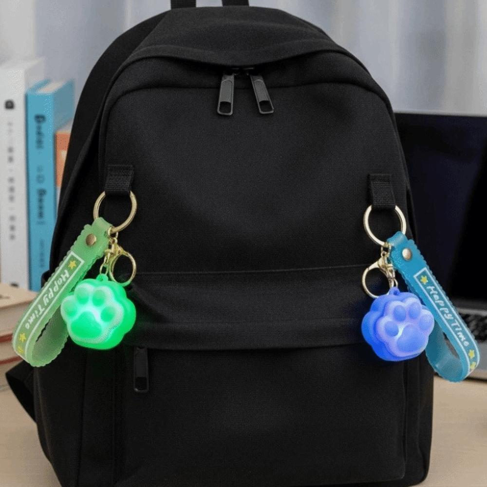 LED Blinkendes Quetschspielzeug Leuchtendes Fidget Spielzeug Schlüsselanhänger Katzenpfote Schlüsselanhänger Büroangestellte