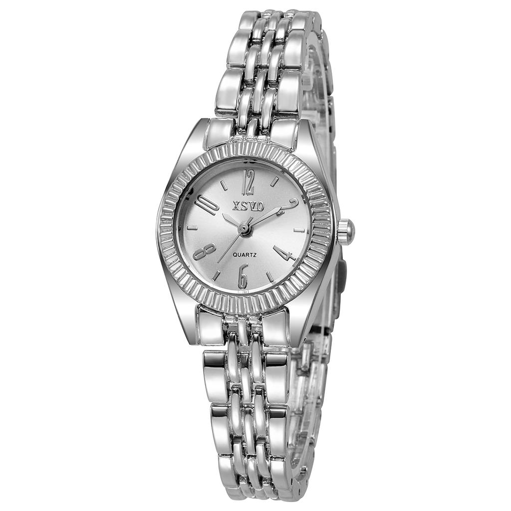 Fashion Luxury Ladies Quartz Watch Rhinestone Scale Alloy Material, Suitable for Daily Wear, Anniversary, Christmas Gift