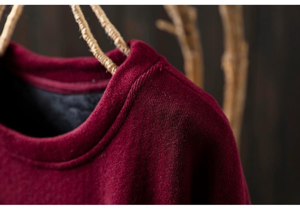 2025 Autumn/Winter Women's Printed Black Thickened Cropped Loose Velvet Pullover