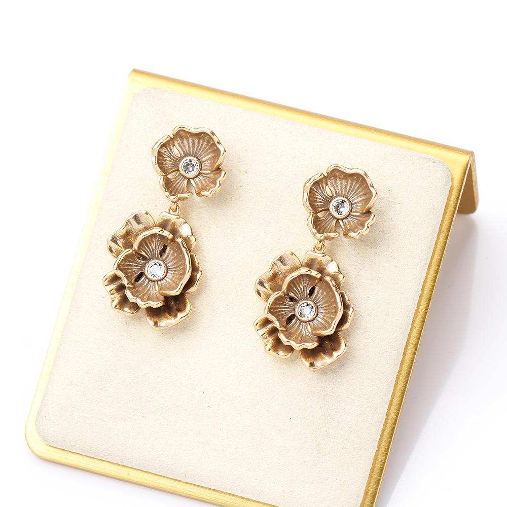 Pendientes de botón retro y antiguos de bronce europeos y americanos, pendientes atmosféricos chapados en oro con incrustaciones de piedra, pendientes, pendientes versátiles, fa personalizado