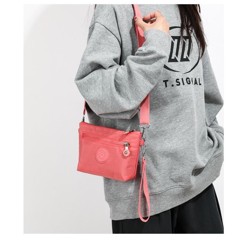 Minimalist Casual Coin Purse Fashion Lightweight Outdoor Commuter Nylon Shoulder Bag