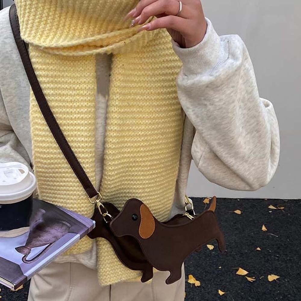 Three-dimensional Dachshund Crossbody Bag Large Capacity Retro Phone Bag  Friends