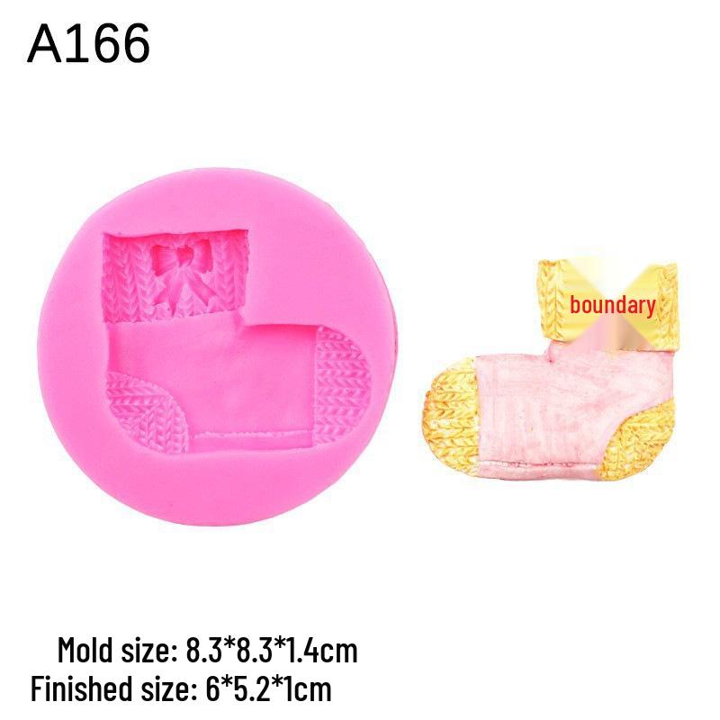 Cartoon Bear Christmas Silicone Mold - Plush Glove Shape for Creative Baking & Cake Decoration