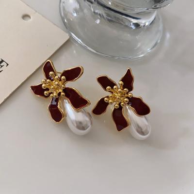 Barocke Perlen-Blumen-Ohrstecker, Promi-Licht, Luxus, Premium-Sinn, rundes Gesicht, schmale Ohrringe, Ankola-Rot-Ohrringe