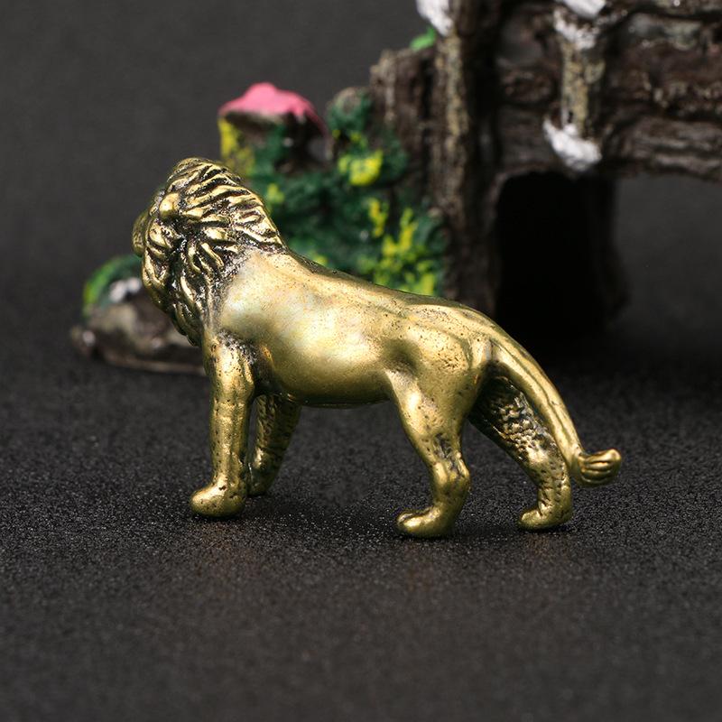 Vintage Majestic Brass Lion Figurine Textured Male Lion Home Office Desk Decor Mini Animal Statue Ideal Gift