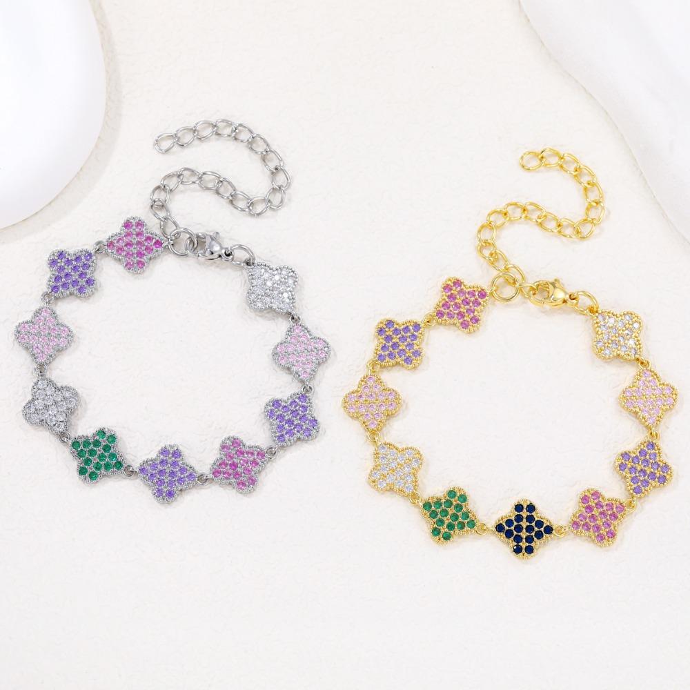 Exquisite Sweet and Stylish Four-leaf Clover Bracelet A High-end Dopamine-inducing Jewelry Bracelet