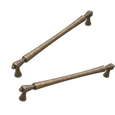Vintages Antique Brass Cabinets Door Handles Set of 2 Vintages Designs for Home Decoration and Furniture Renovations