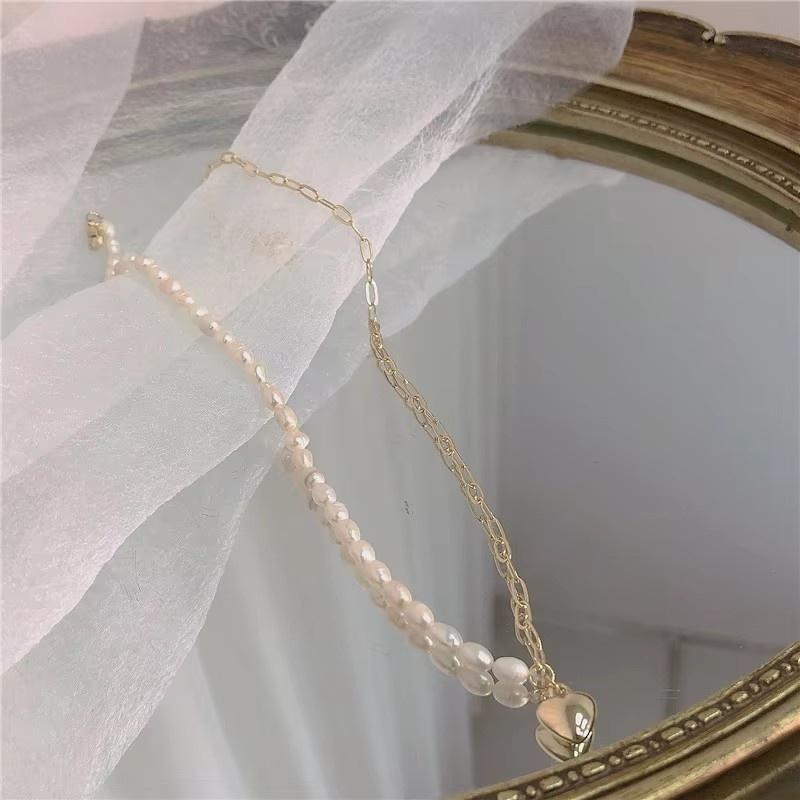 

Sweet Girl Necklace 2025 Fashion New Necklace Wild Net Red Stitching Hollow Love Pearl Necklace Women s Wholesale Sale Collier