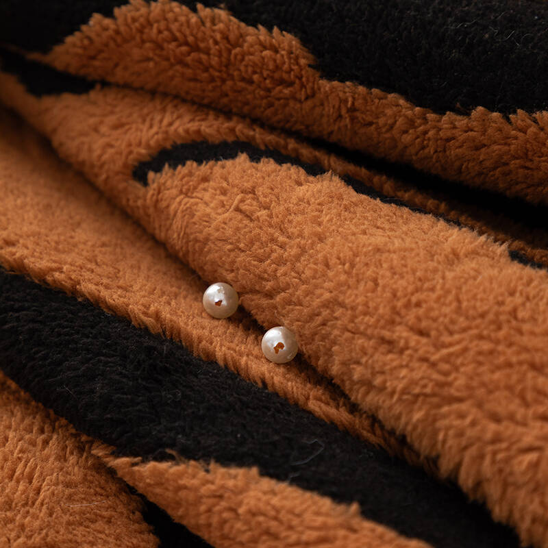 New Special-Shaped Sofa Cushion Light Luxury High-End Non-Slip Seat Cushion Autumn And Winter Straight Row Plush Leather Sofa Cover