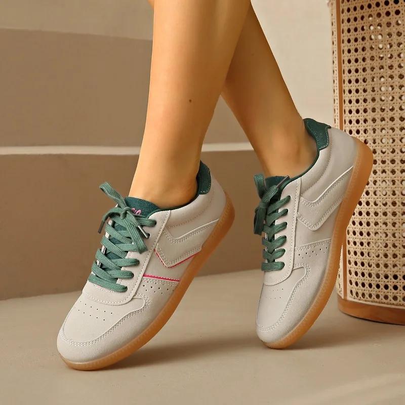 Fashion Plus Size 2025 New Hot Sale Women's Vulcanize Shoes Lace Up Outdoor Walking Low Heel Sneakers Versatile Comfortable Casual Shoes