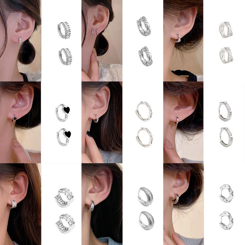 South Korean Elegant Zircon Hoop Earrings - Trendy, Versatile Plain Hoops with Love Design