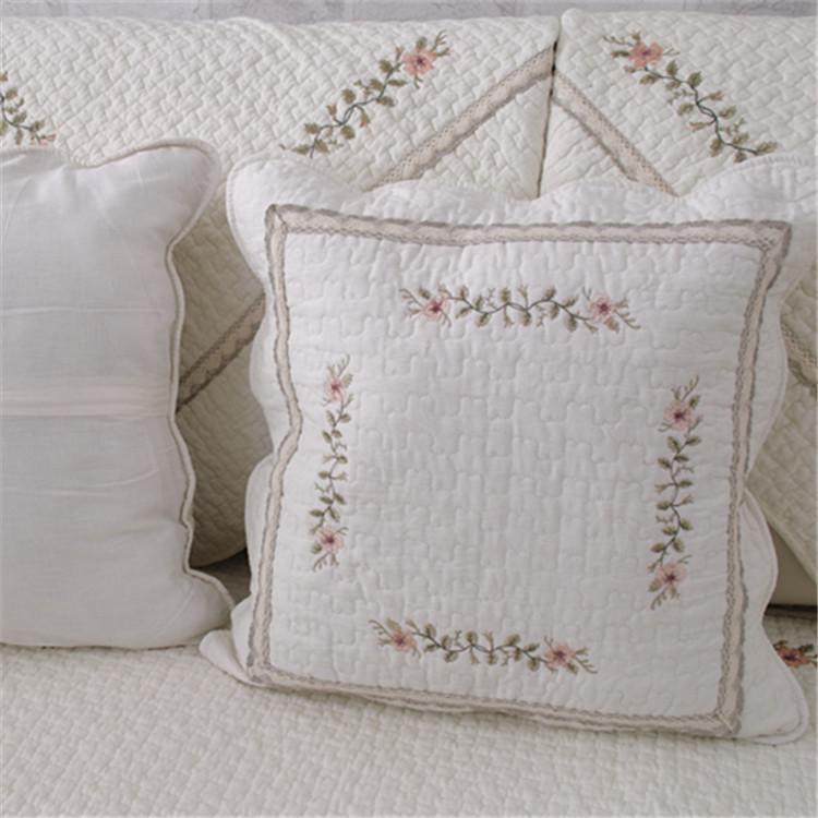 Pernă de canapea din țesătură de bumbac matlasată anti-alunecare brodata de toamnă și iarnă