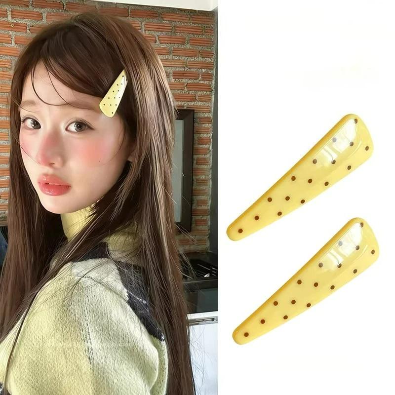 Charm spring color dot-shaped hair clips cream color triangle-patterned hair clips Girl's series hair clips sophisticated pointy bangs