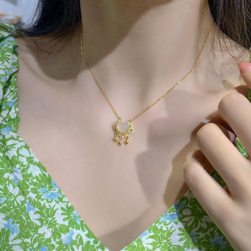 1 Pcs Light Luxury Cool Wind Changsheng Lock Series Gold Plated Copper Pendant With Stainless Steel Chain Combination Necklace