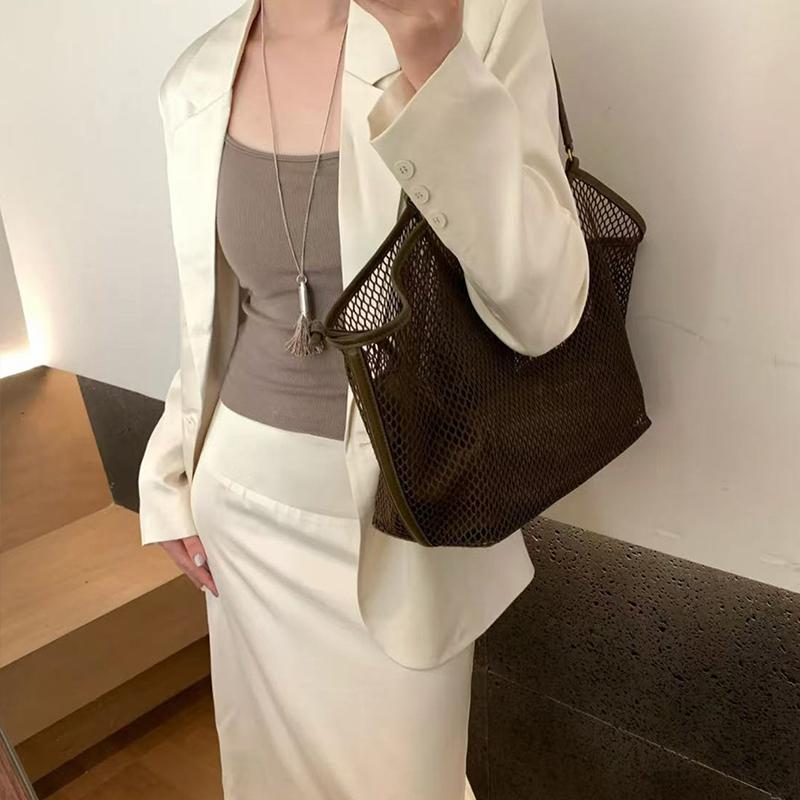 Nylon Wing Tote Bag Cluth Bag Large Capacity Buckle Woman Luxury Designer Travel Shoulder Bag Shopper Handbag AVE