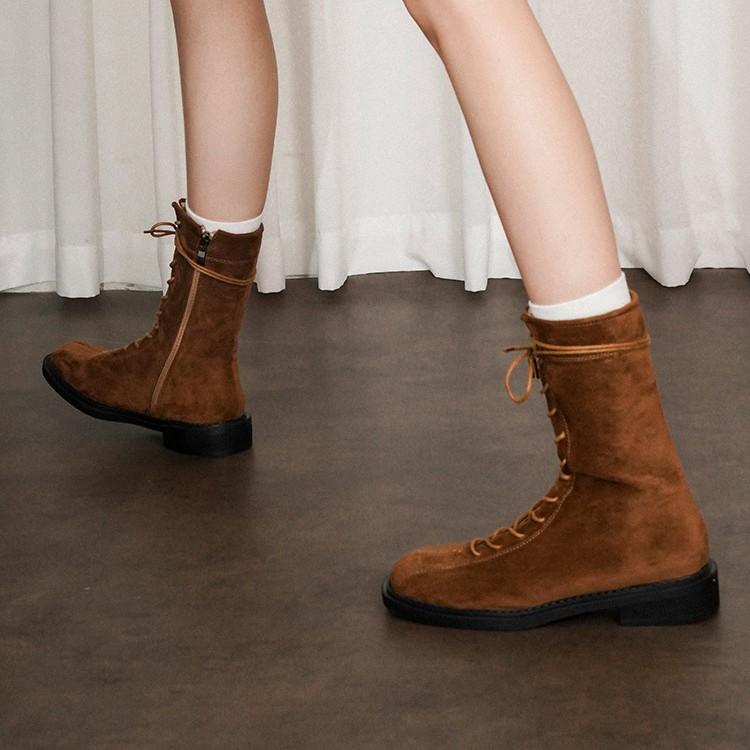 Vintage britský styl matné kožené pásky Martinovy boty dámské boty 2025 jaro a podzim nové krátké boty čtvercová špička plochá podrážka jednoboty