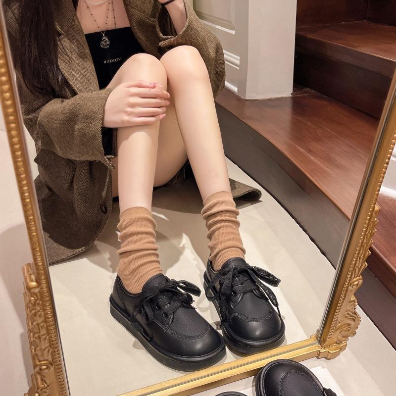 

Ретро-британский стиль 2024 года, новые уродливые и милые повседневные туфли на толстой подошве с мягкой подошвой и дышащим дизайном, женская обувь Niche Boken 35 чёрный