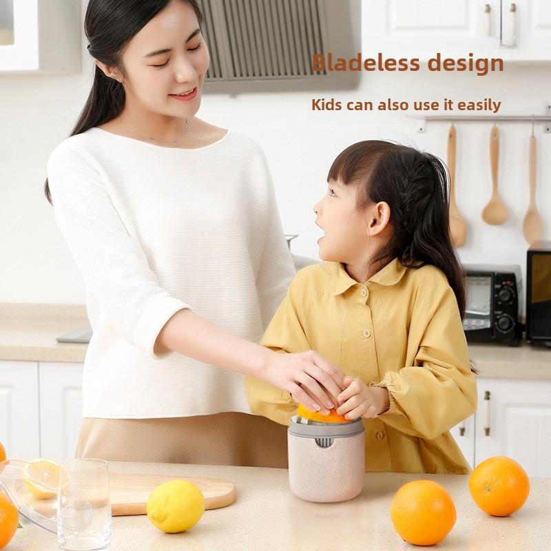 Simple Manual Juicer Small Fruit Orange Juice Press Portable Pomegranate Orange Juicer Hand Press Lemon