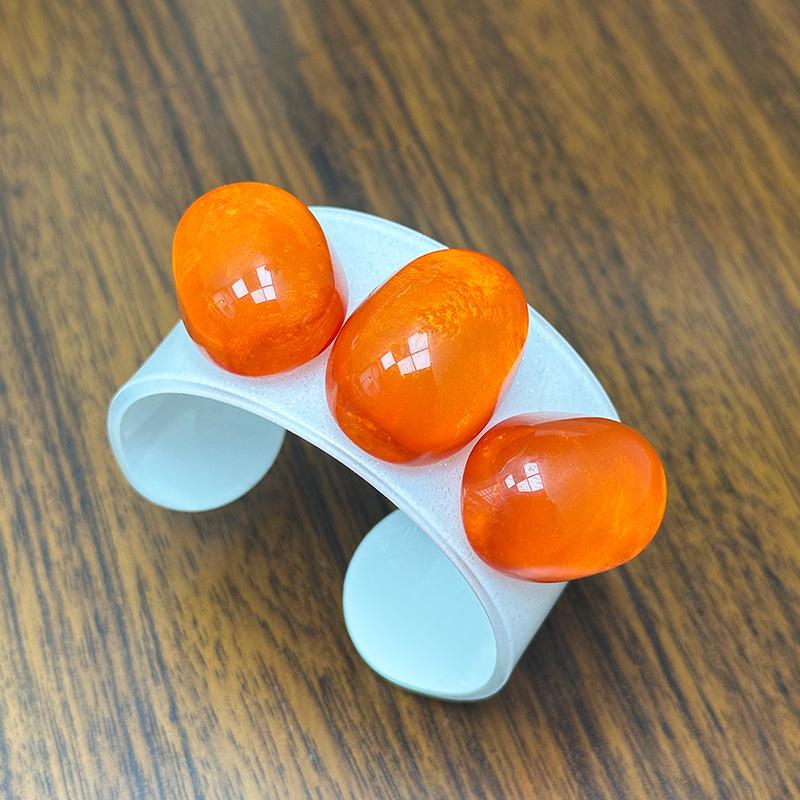 Minimalistisches Leichtluxus Acrylstein Armreif Armband