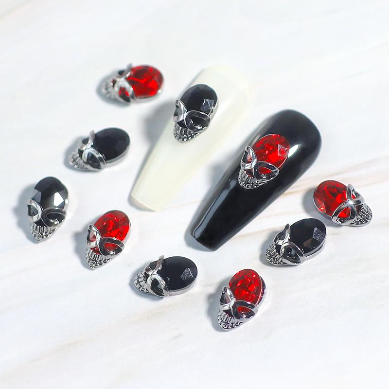 Alloy Skull Nail Charms Retro Halloween Decals Ornaments 3D Ghost Silver Classic Jewelry Nails Art Design Manicure Accessories