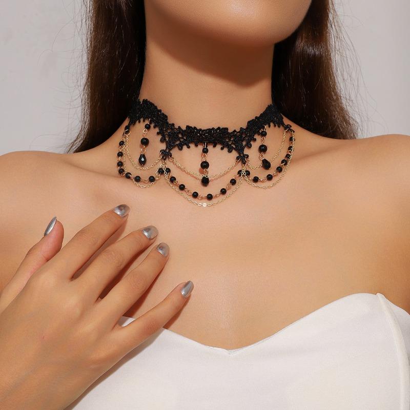 Sexy Multi-layer Hollow Lace Neck Chain for Women, Niche Trend Personality Collarbone Necklace