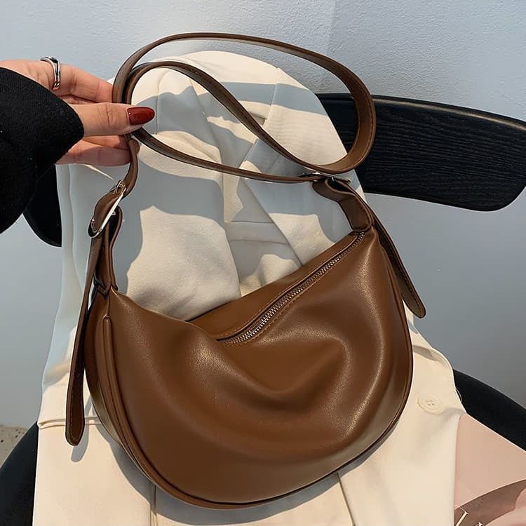 Ladies Casual One Shoulder Crossbody Dumpling Bag
