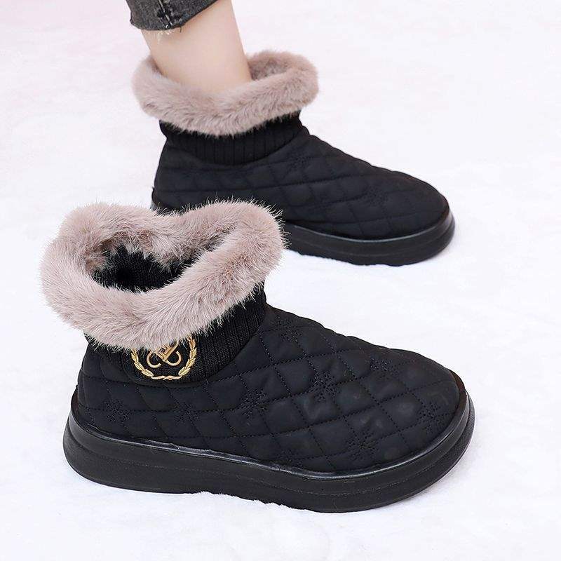Winter Old North Cloth Shoes Women's Cotton Shoes Velvet Warm One Pedal Waterproof Leather Boots Soft Sole Non-slip Mother Shoes