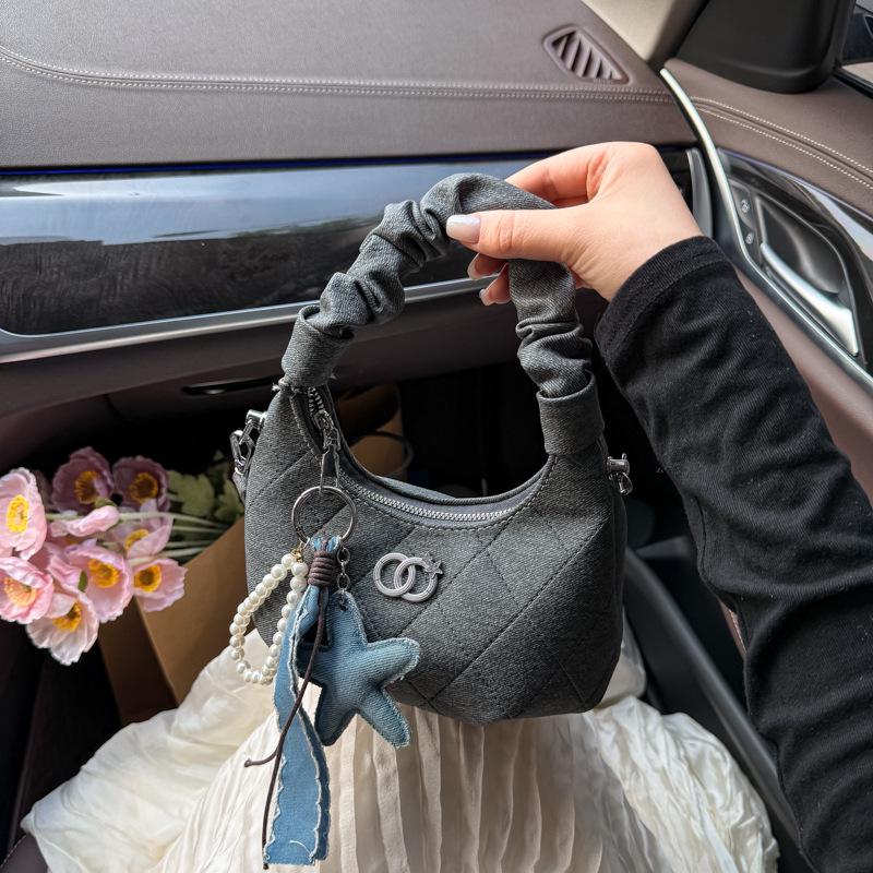 High-End Women's Denim Pleated Dumpling Tote Bag - Autumn/Winter 2026 Collection