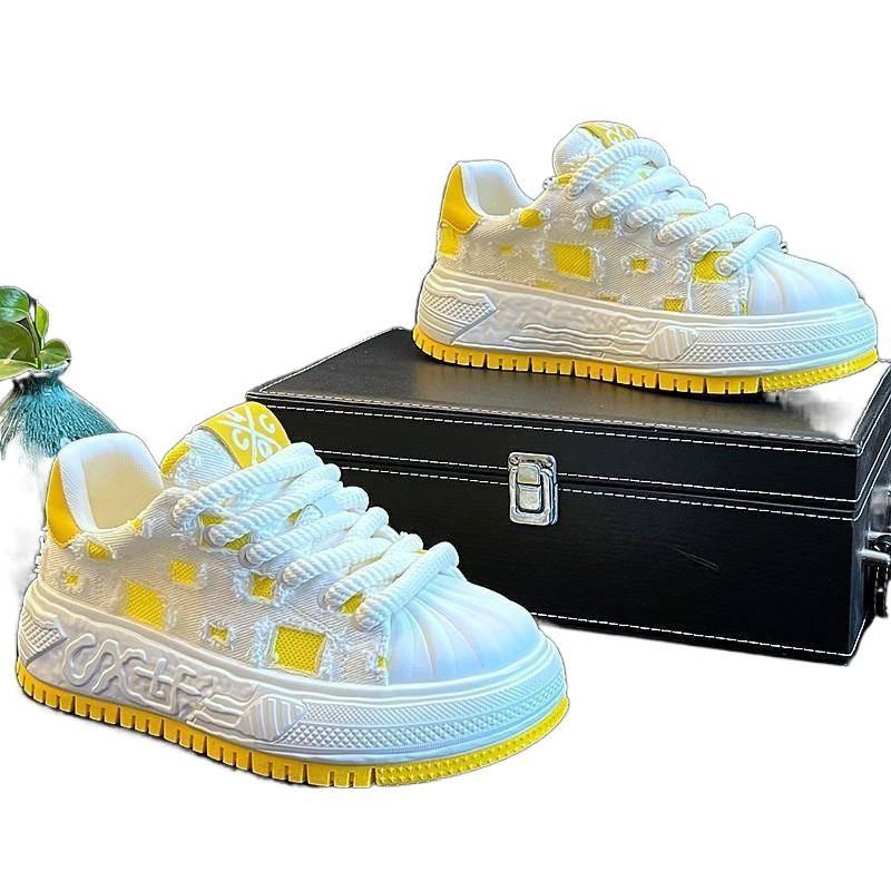 Mens Breathable White Canvas Sneakers Low Top Casual Shoes With Thick Platform Sole