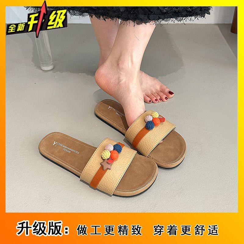 2025 summer new French retro niche square head one-word slippers women's casual versatile beach slippers cool slippers